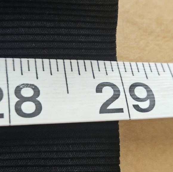 Garnet Hill Cowl-Neck Knit Black Tunic Size XL Closet Staple Minimalist - Picture 6 of 8